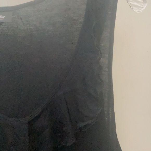 FINAL MARKDOWN Mossimo ruffled front top xxl - Picture 3 of 5